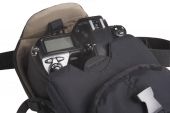 TUCANO BCSP :: Чанта за цифрова SLR камера, черен цвят